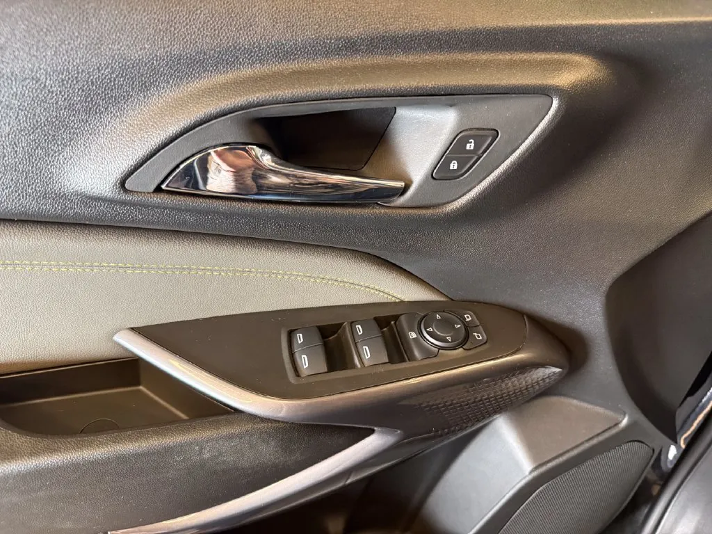 Chevrolet Trax photo 19