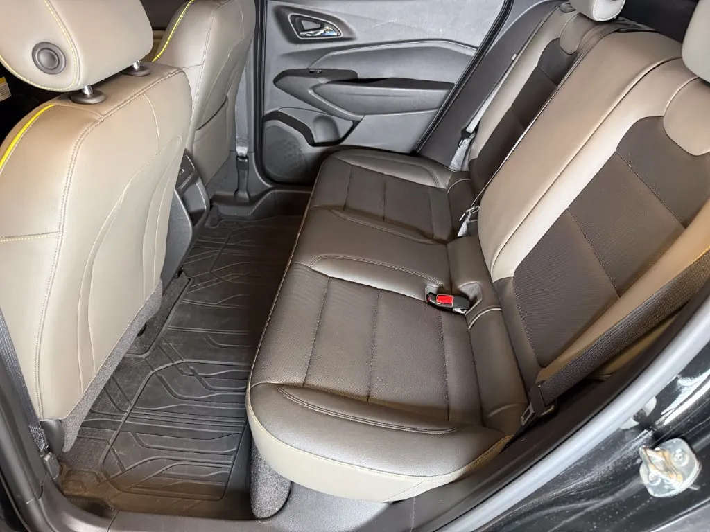 Chevrolet Trax photo 21