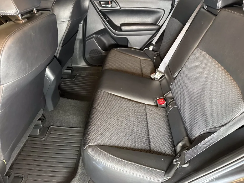 Subaru Forester photo 21