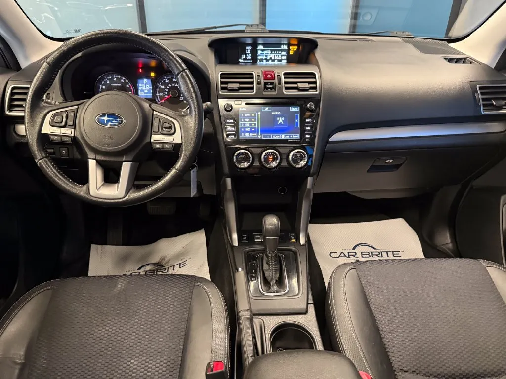 Subaru Forester photo 9