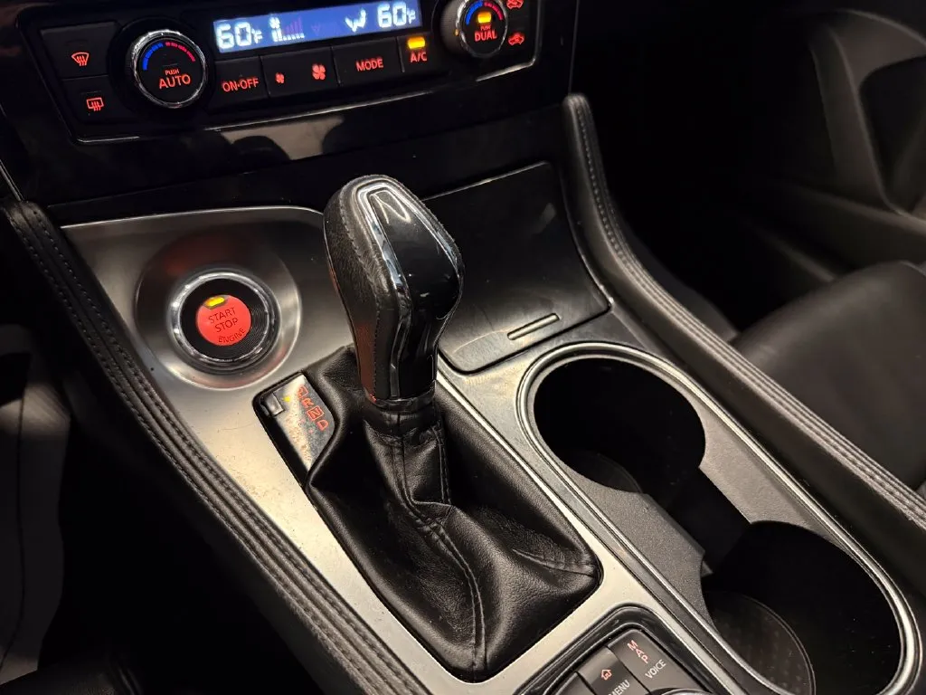 Nissan Maxima photo 16
