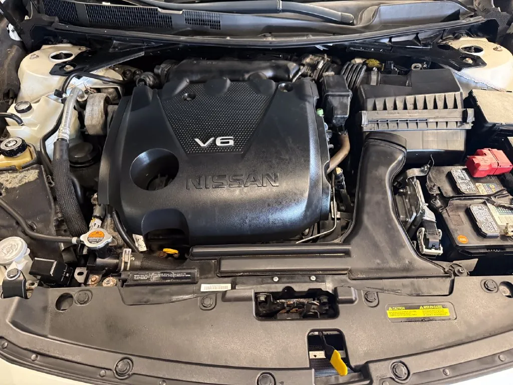 Nissan Maxima photo 23