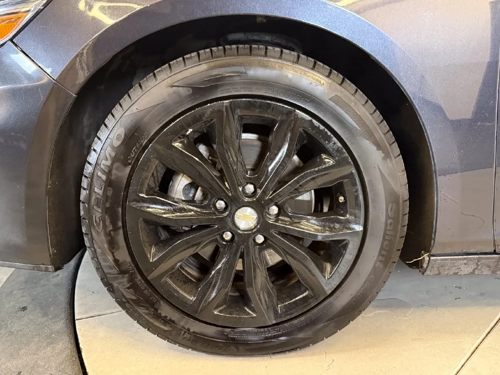 Chevrolet Malibu photo 25