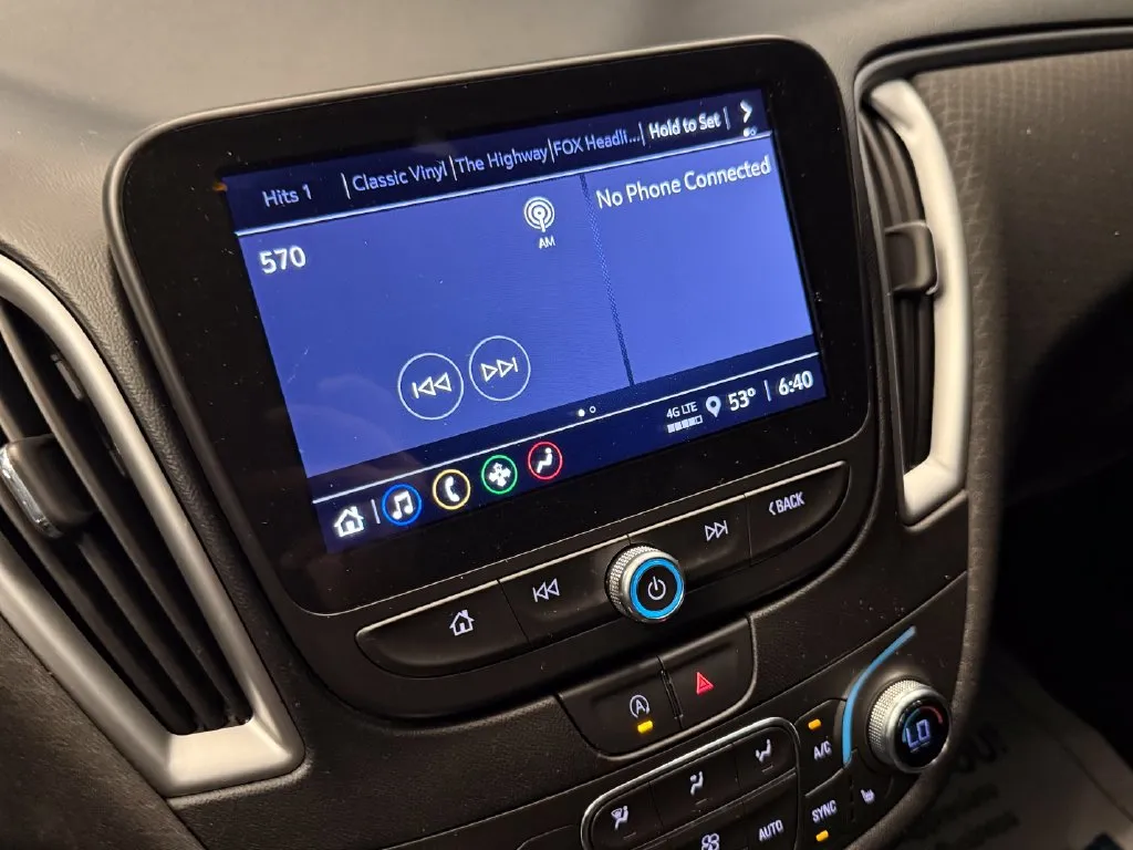 Chevrolet Malibu photo 13