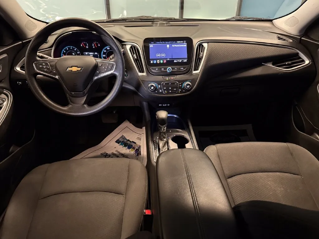 Chevrolet Malibu photo 9