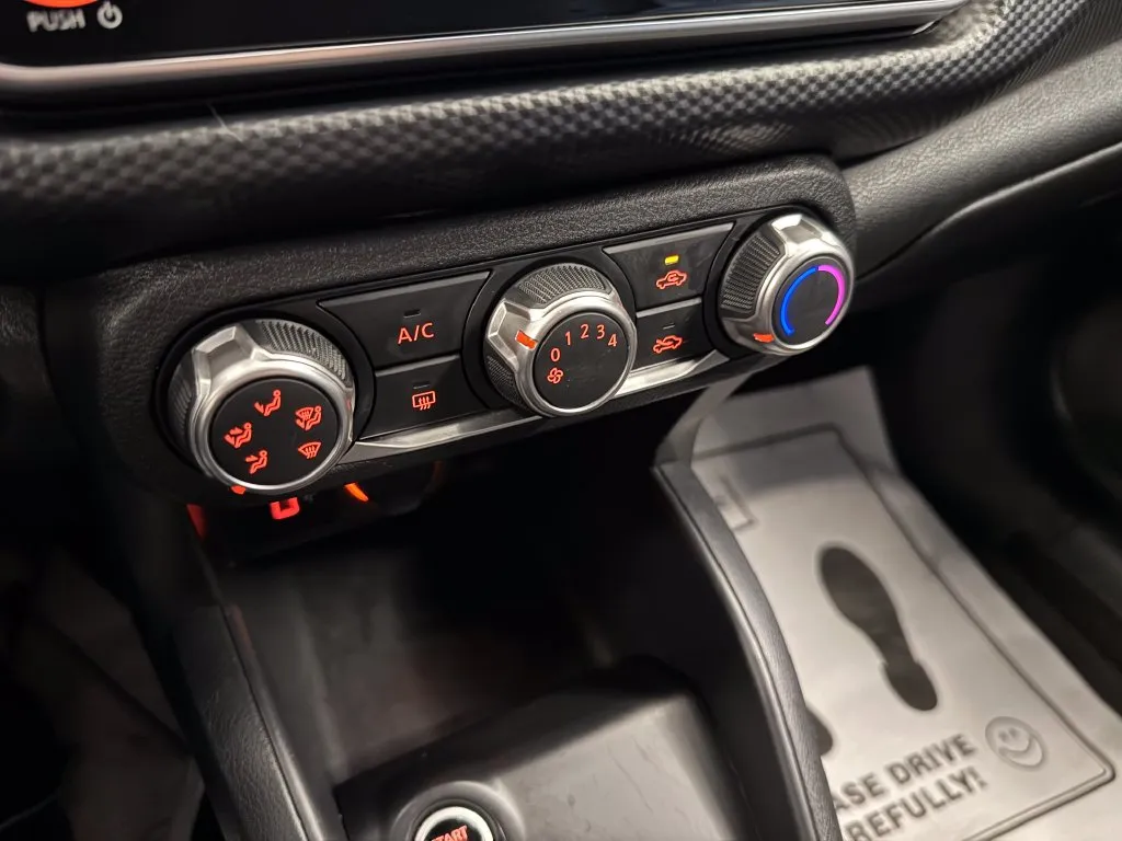 Nissan Kicks photo 14