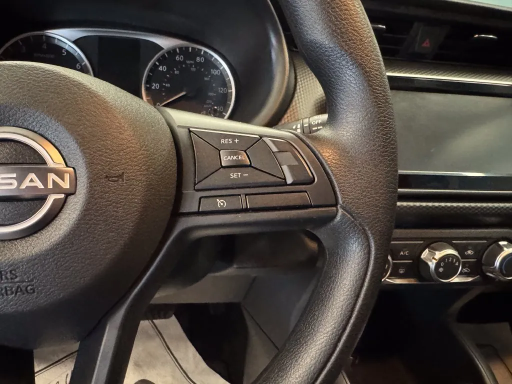 Nissan Kicks photo 11