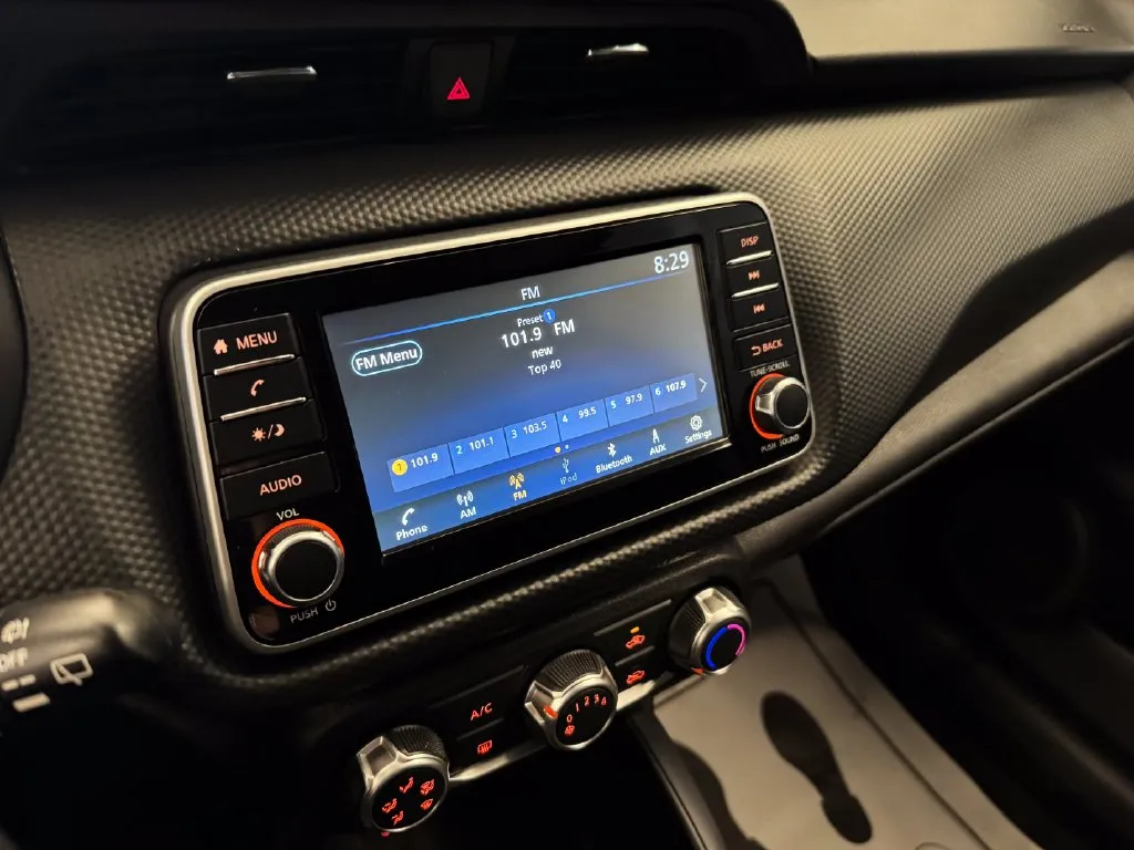 Nissan Kicks photo 12