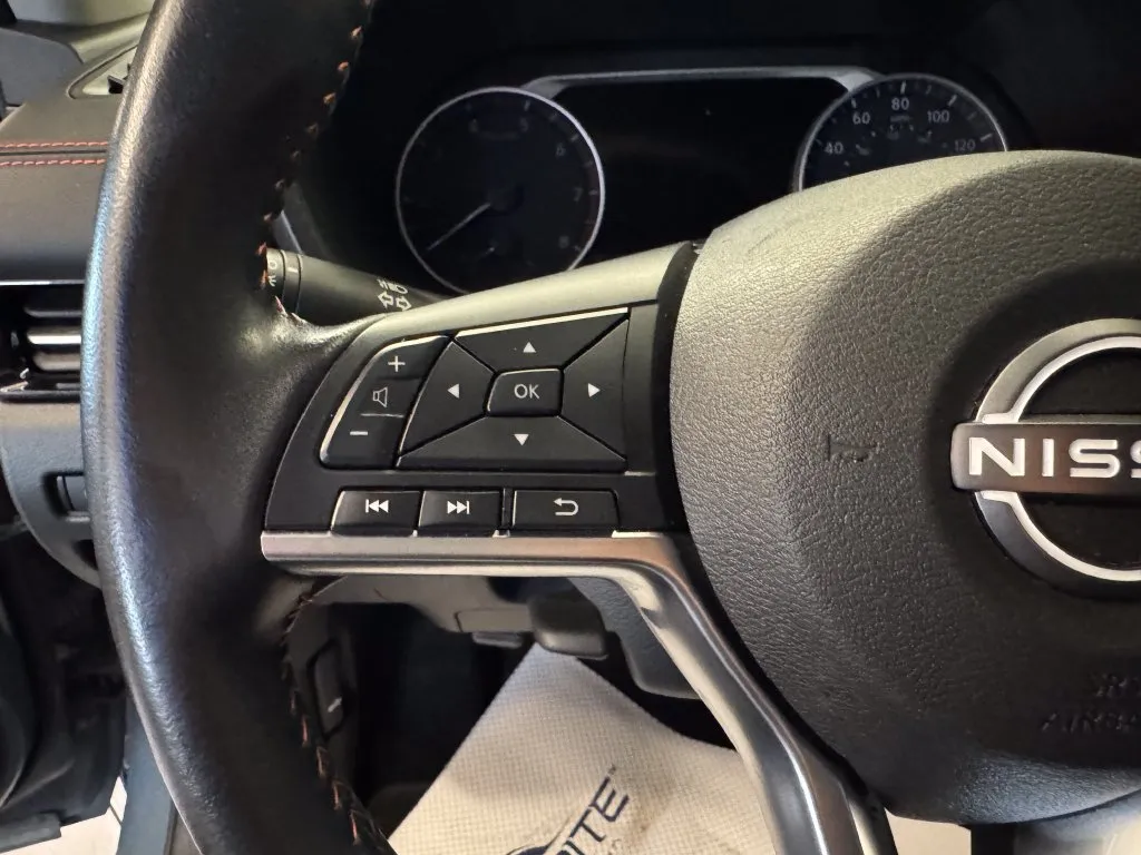 Nissan Sentra photo 11