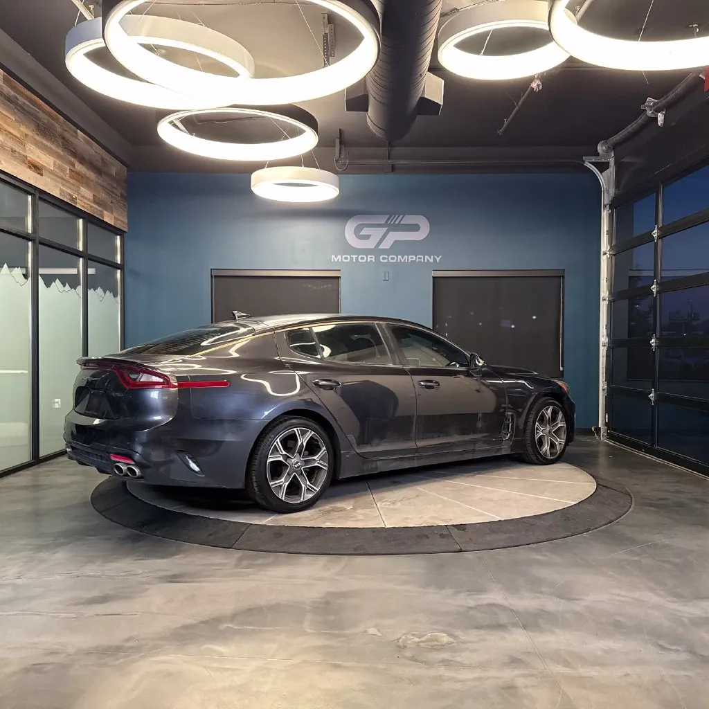 Kia Stinger photo 3