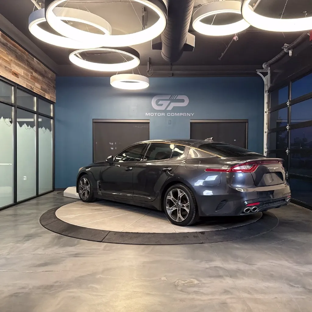 Kia Stinger photo 5