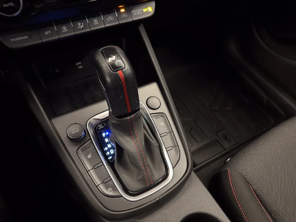 Hyundai Kona photo 16