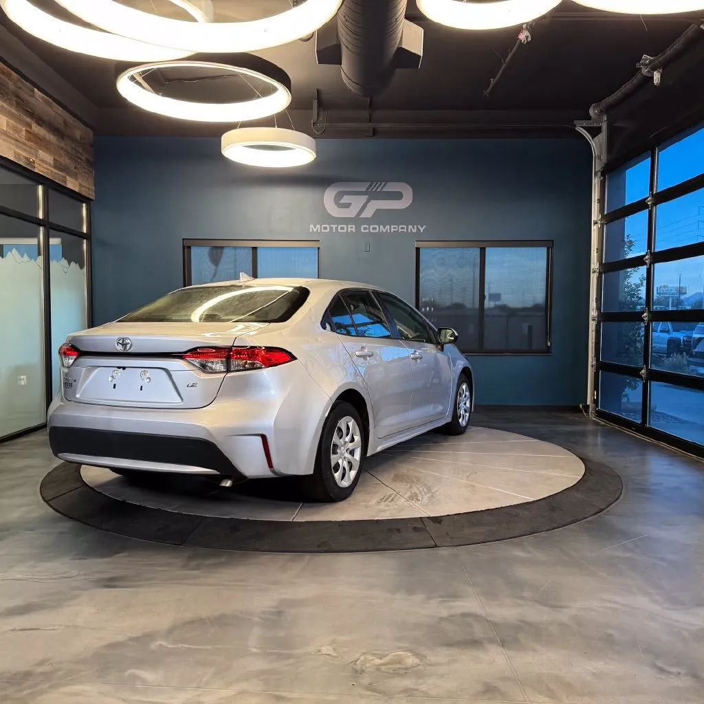 Toyota Corolla photo 3