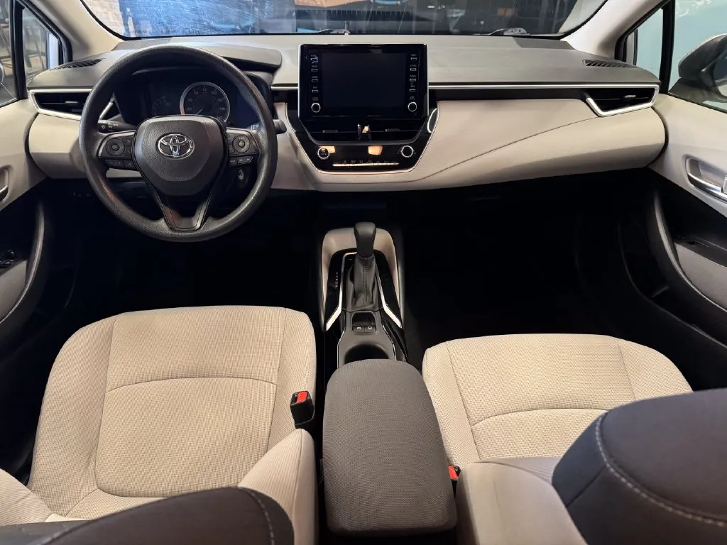 Toyota Corolla photo 9
