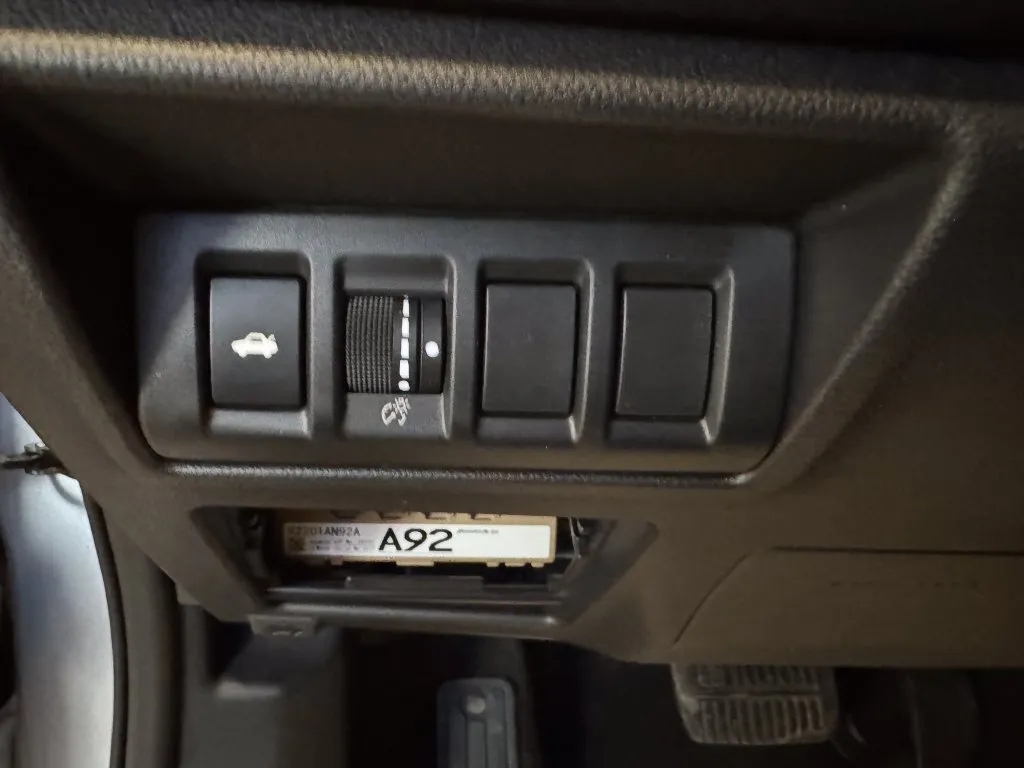 Subaru Legacy photo 18