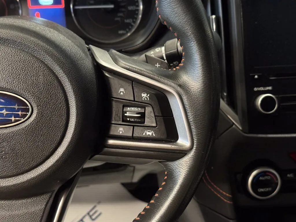 Subaru Crosstrek photo 12