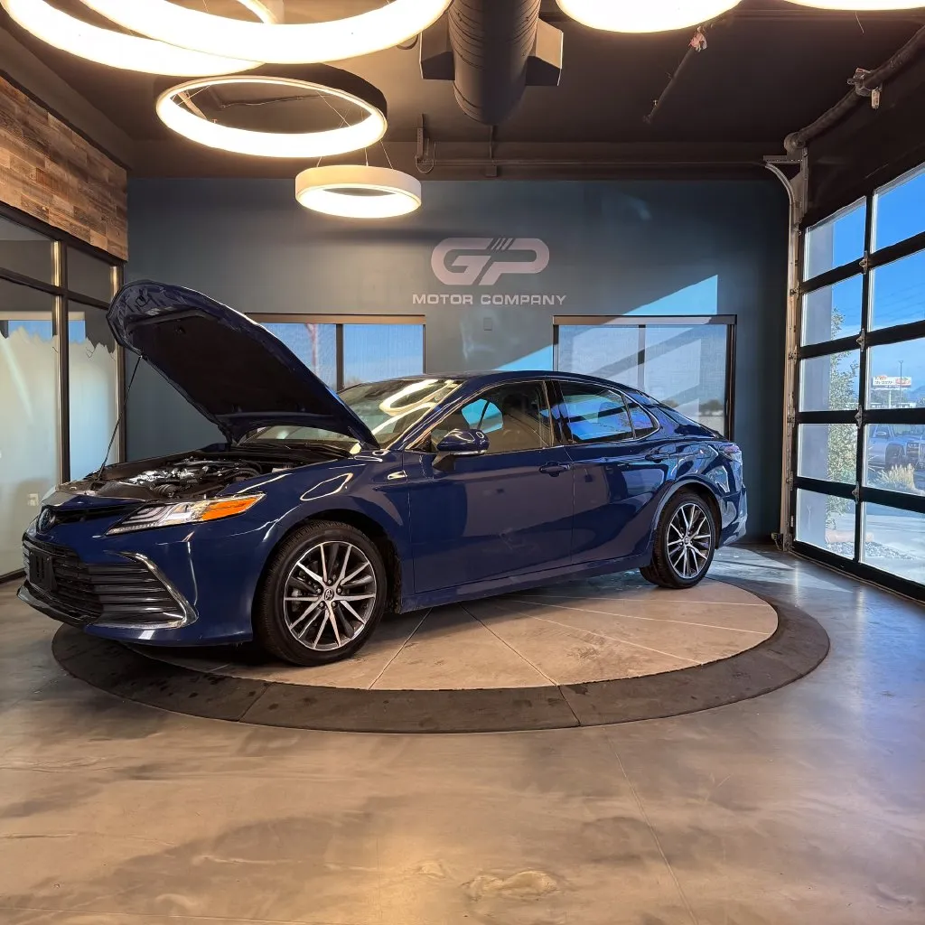 Toyota Camry photo 24