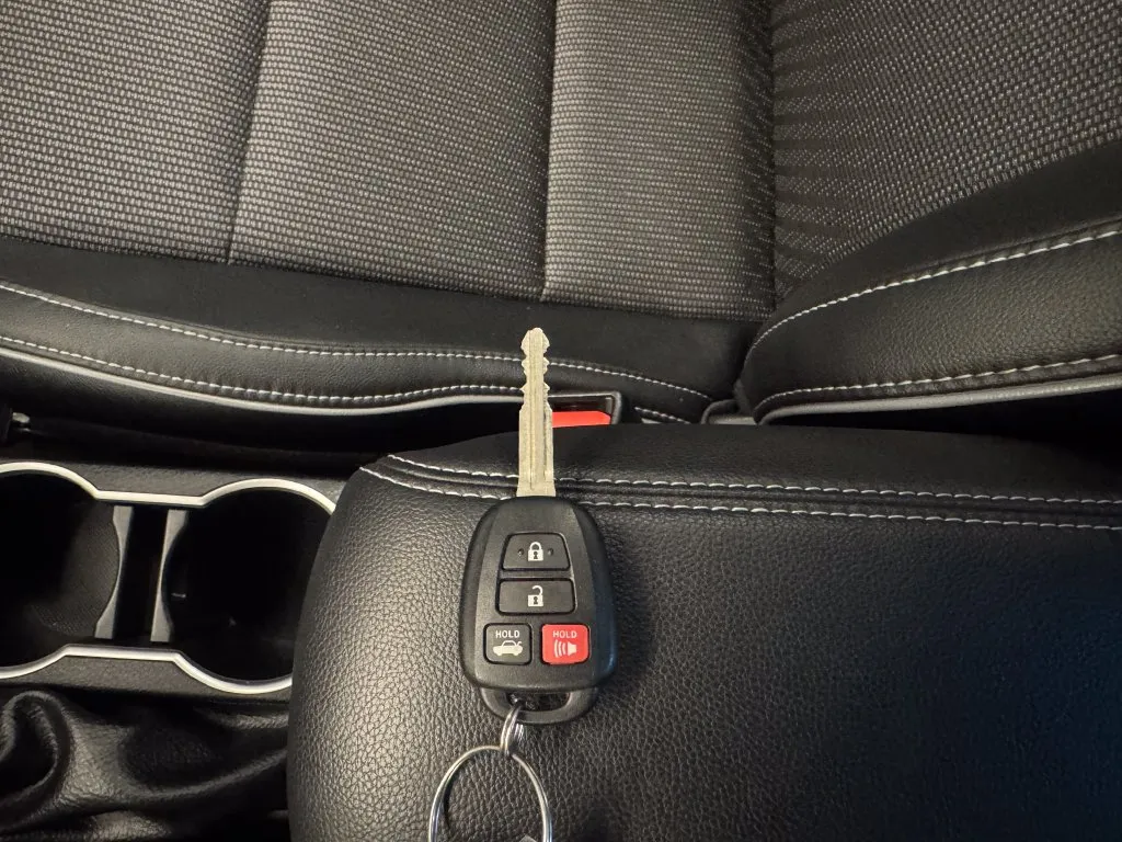 Toyota Corolla photo 17