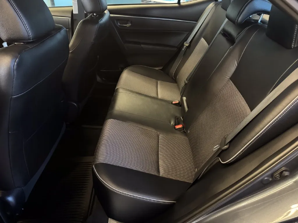 Toyota Corolla photo 21