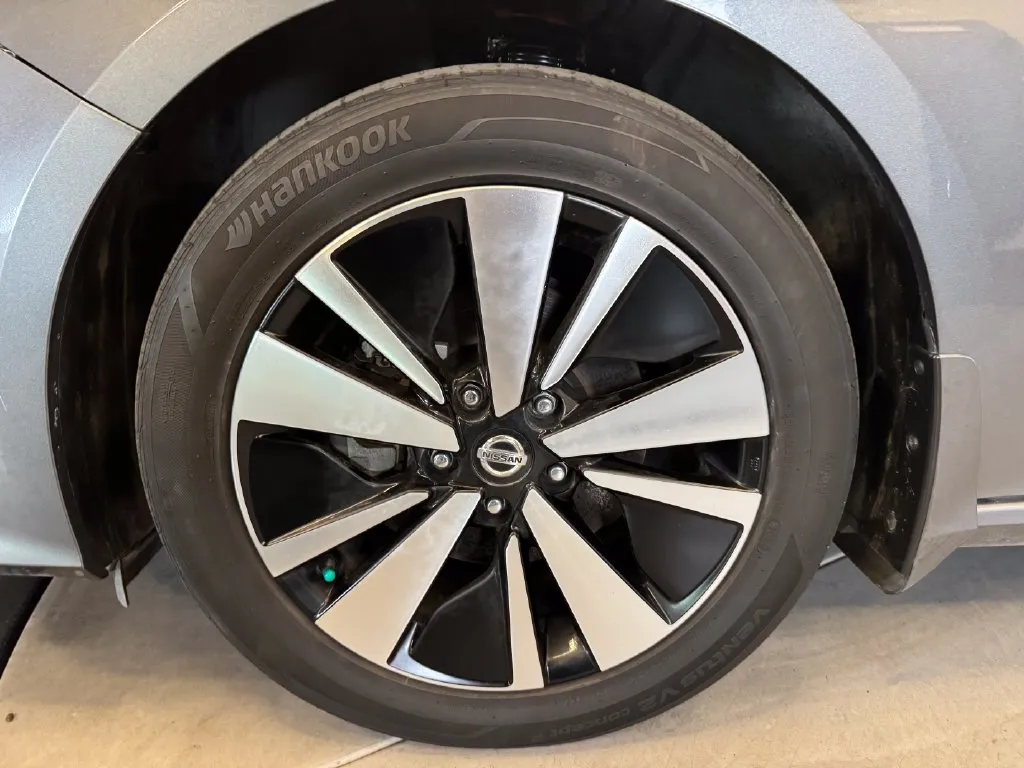 Nissan Altima photo 26