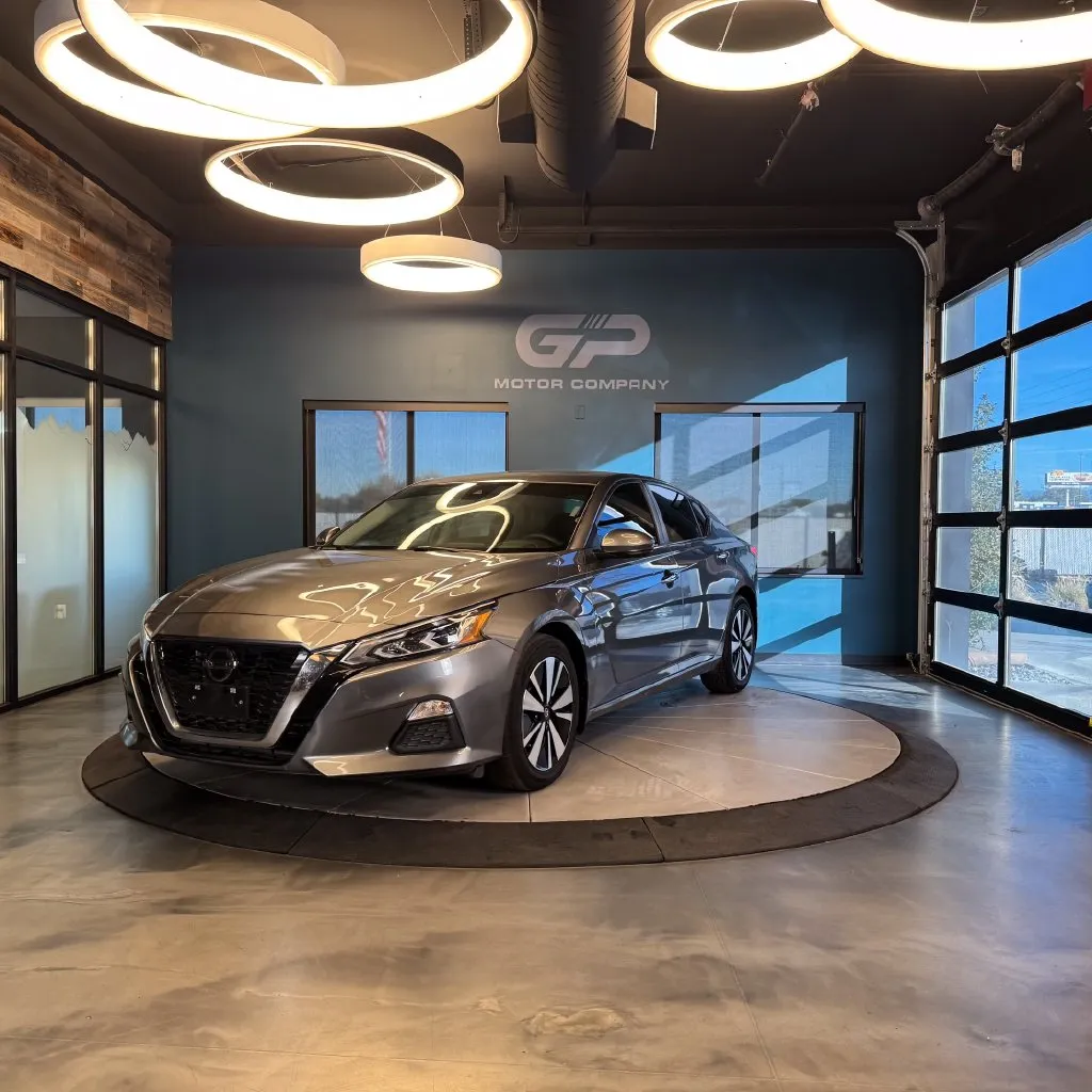 Nissan Altima photo 7