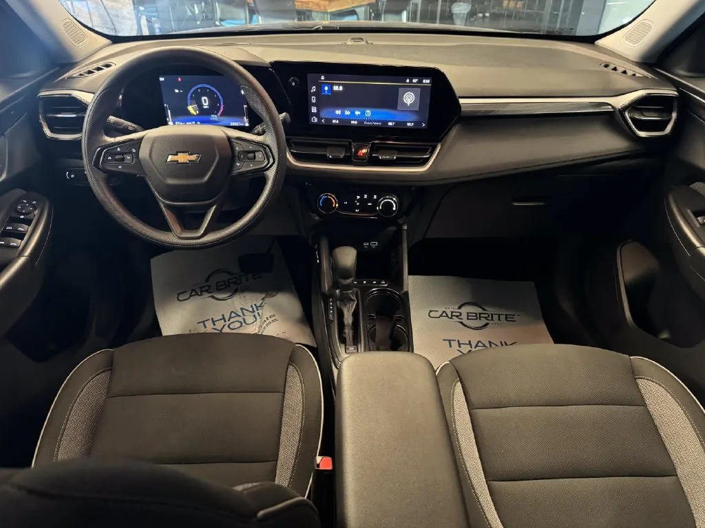 Chevrolet Trailblazer photo 9