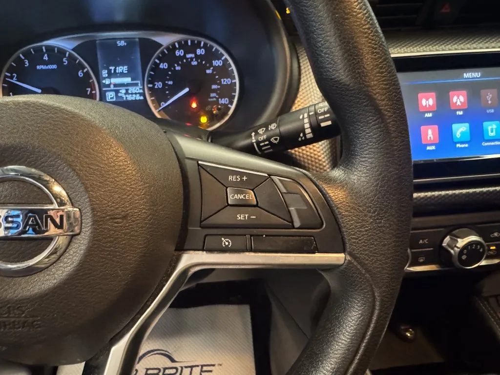 Nissan Kicks photo 11