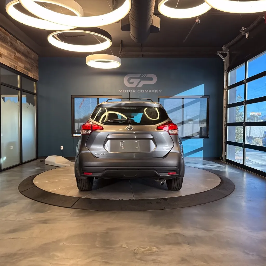 Nissan Kicks photo 4