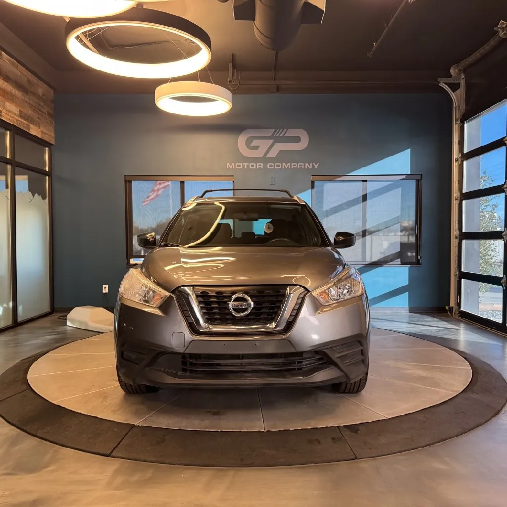 Nissan Kicks photo 8