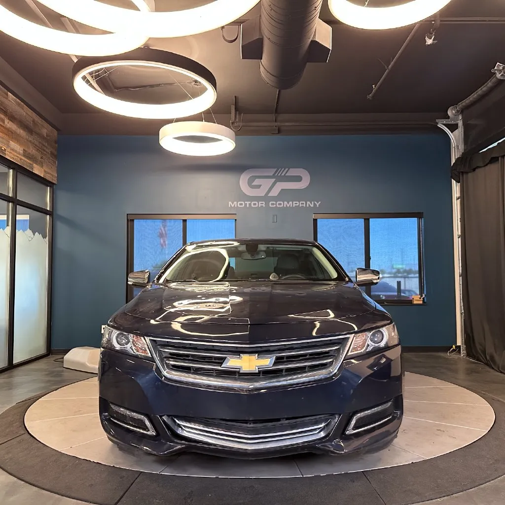 Chevrolet Impala photo 8