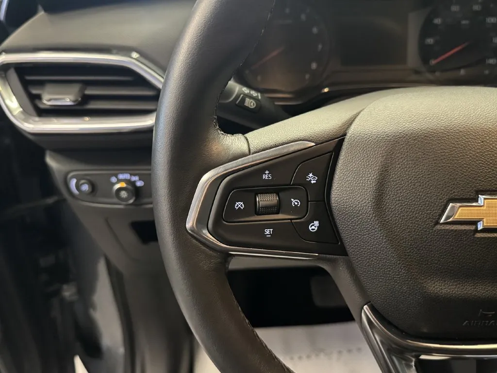 Chevrolet Trailblazer photo 11