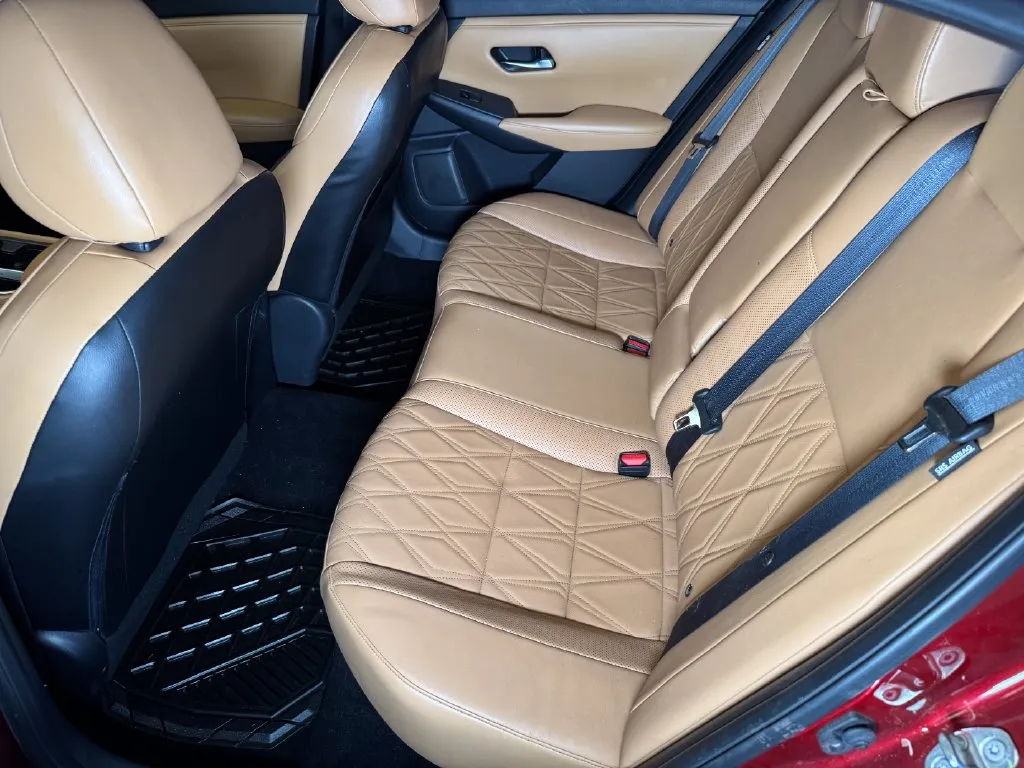Nissan Sentra photo 21