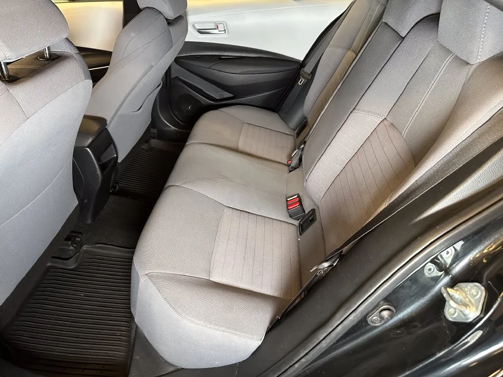 Toyota Corolla photo 20