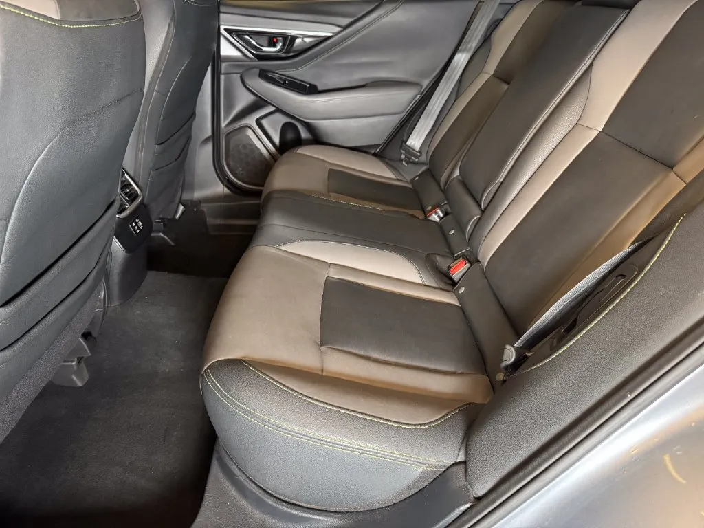 Subaru Outback photo 21