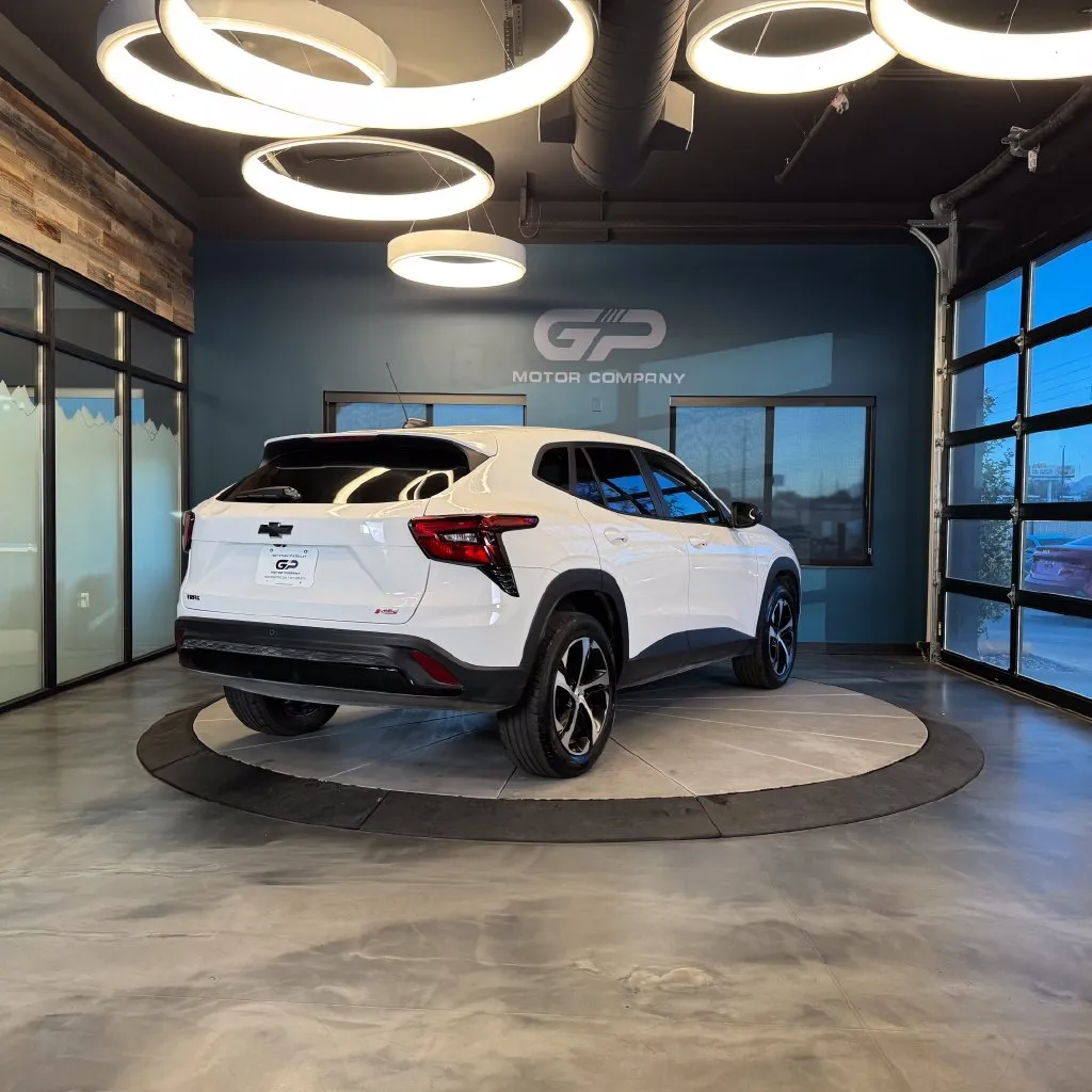 Chevrolet Trax photo 3