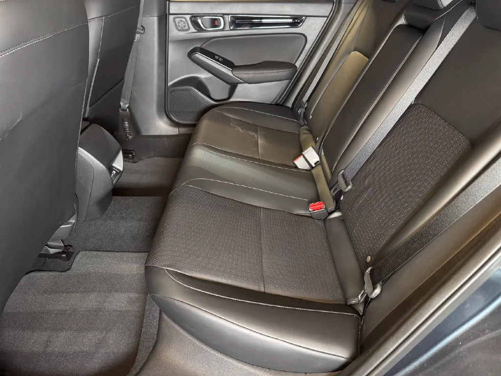 Honda Civic photo 21