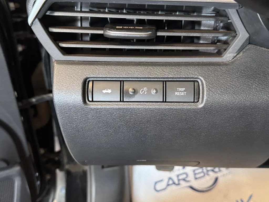 Nissan Altima photo 17