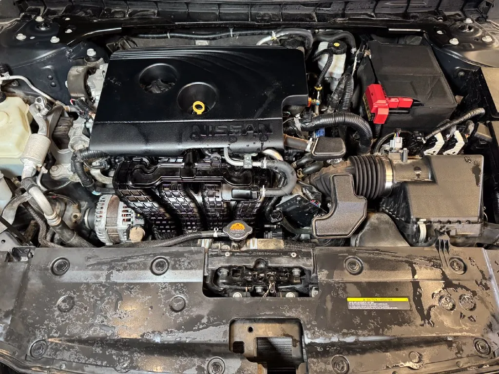 Nissan Altima photo 22