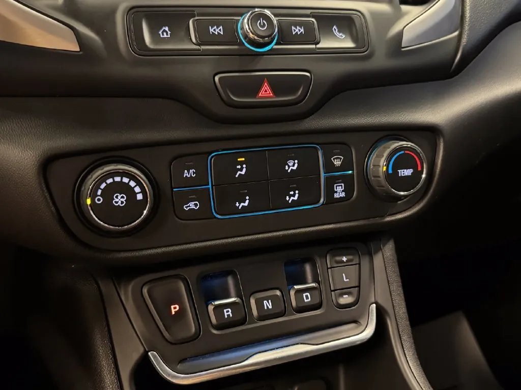 GMC Terrain photo 15