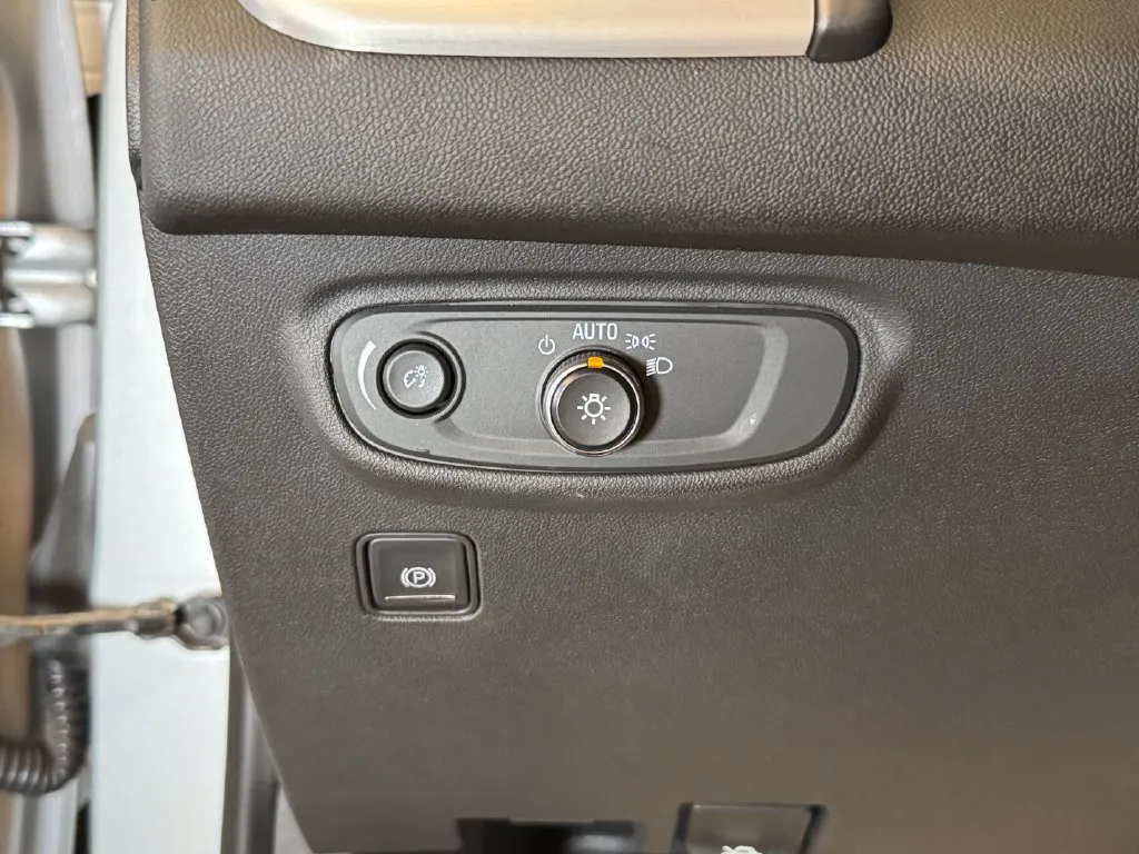 GMC Terrain photo 17