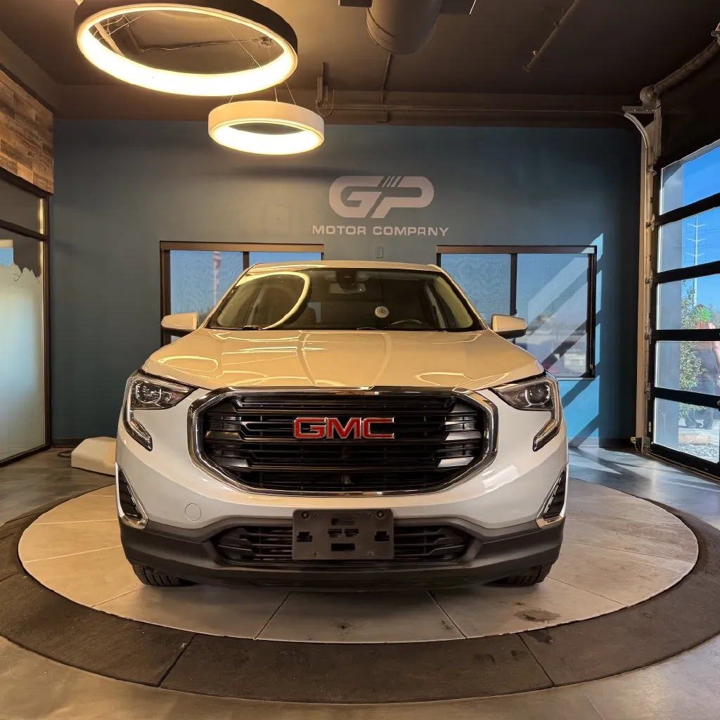GMC Terrain photo 8