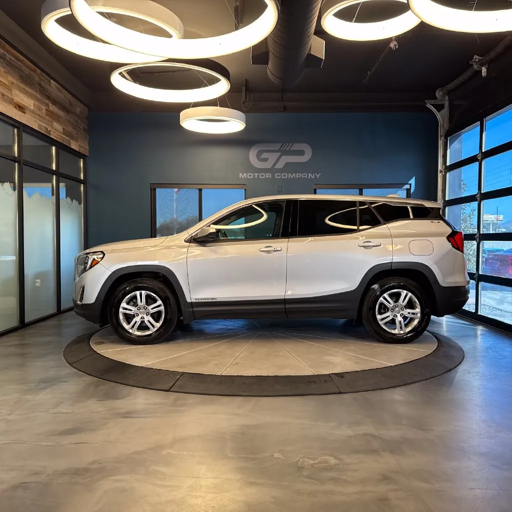GMC Terrain photo 6