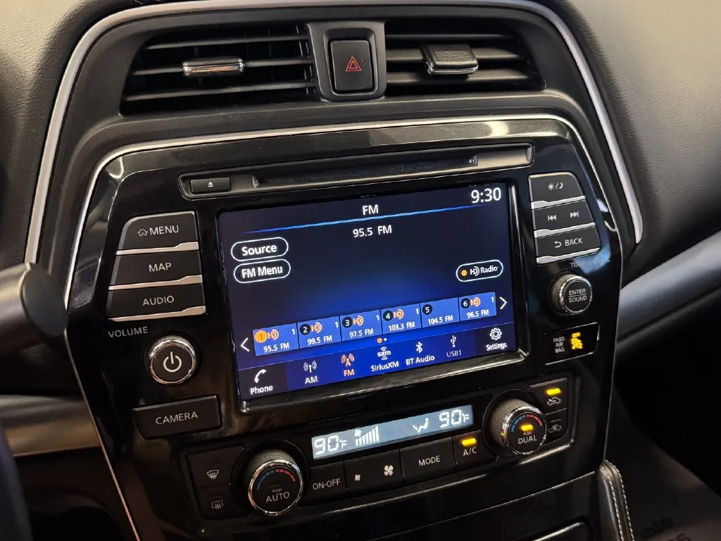 Nissan Maxima photo 13