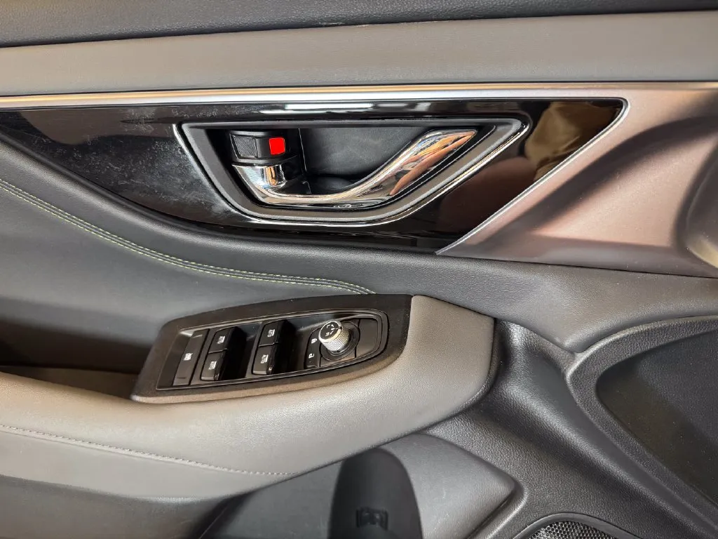 Subaru Outback photo 19