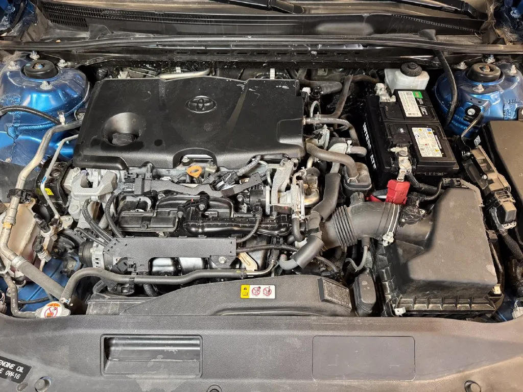 Toyota Camry photo 23