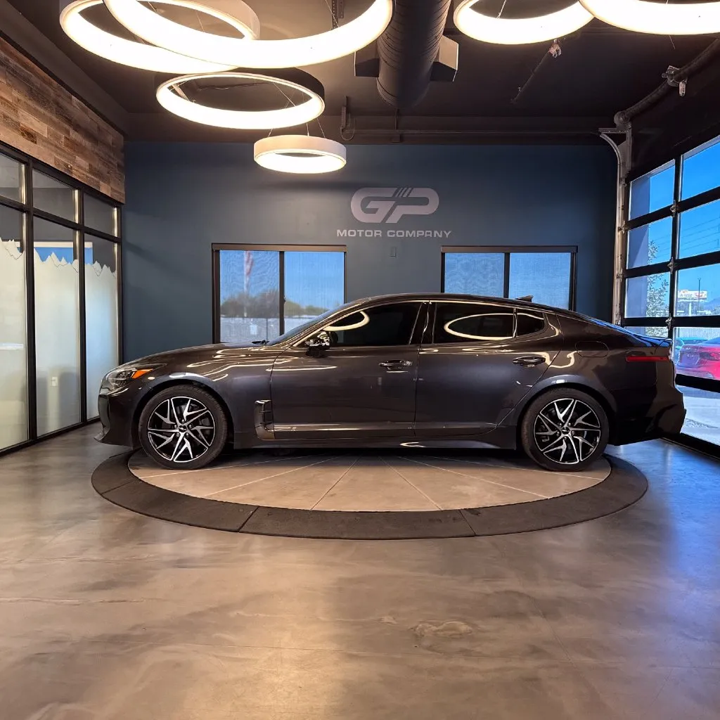 Kia Stinger photo 6