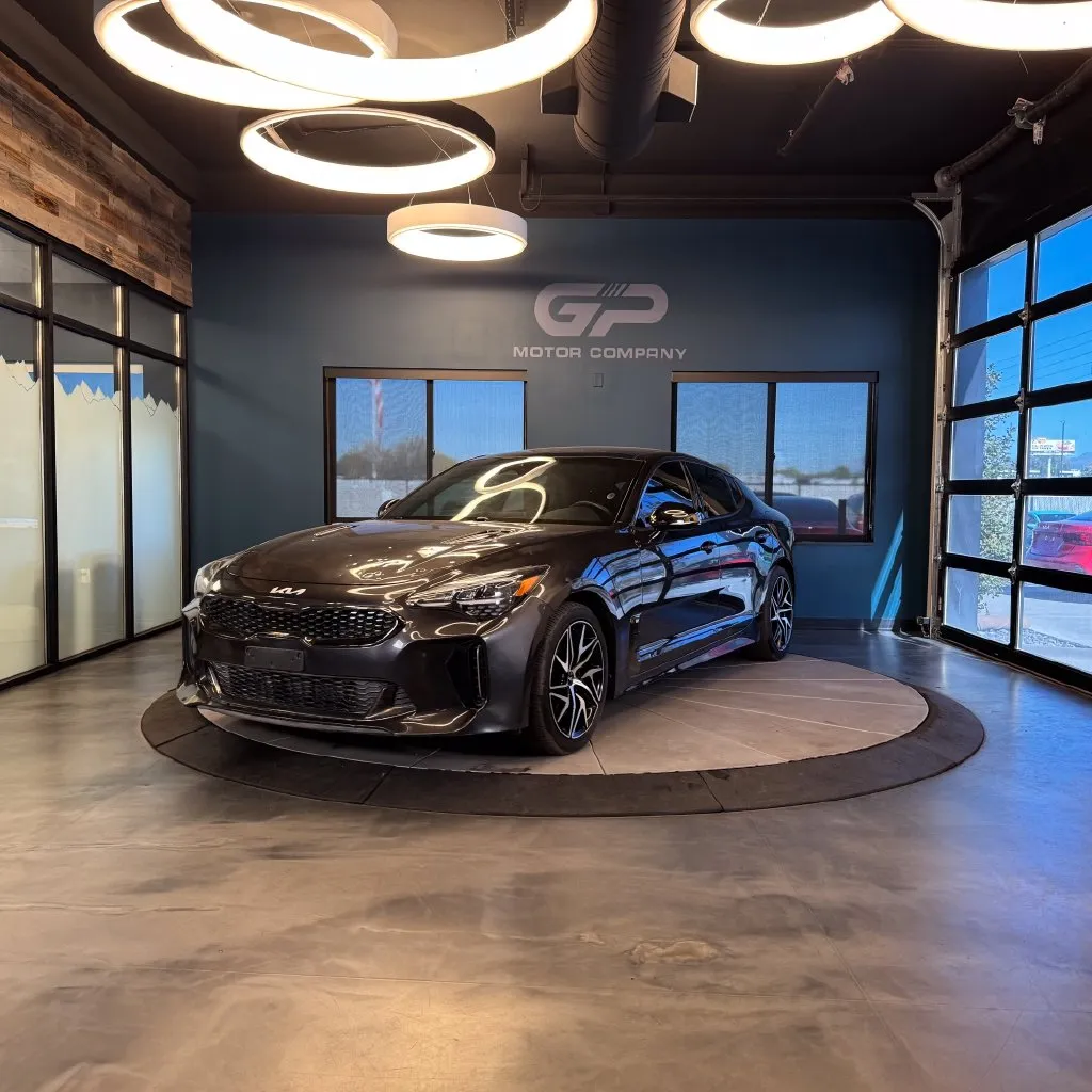 Kia Stinger photo 7