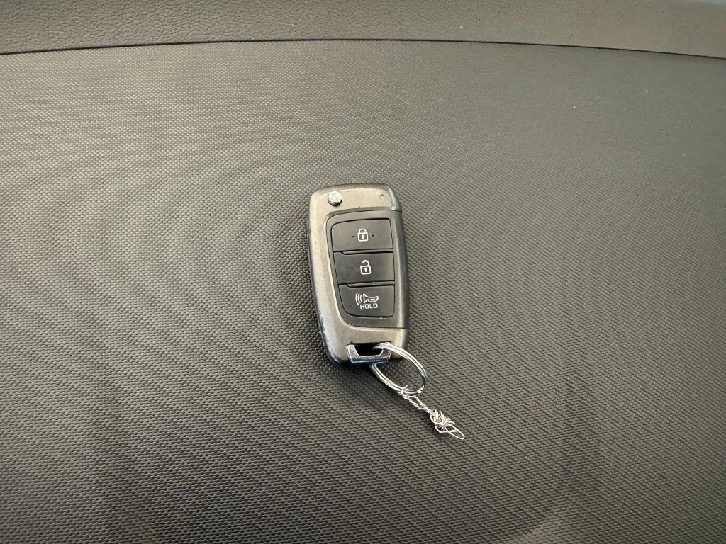 Hyundai Venue photo 17