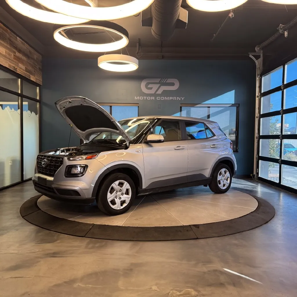 Hyundai Venue photo 24