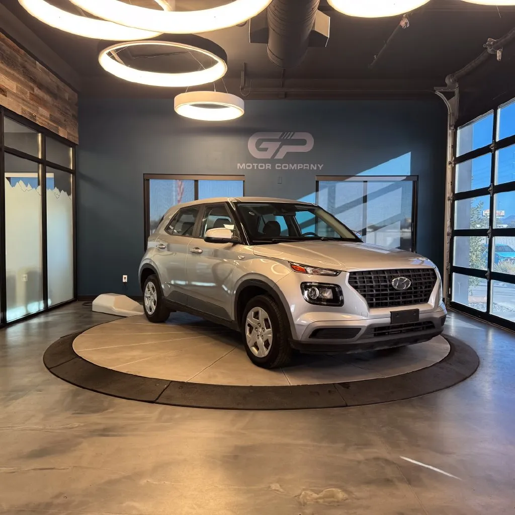 Silver 2020 Hyundai Venue SE for sale in Kaysville, UT